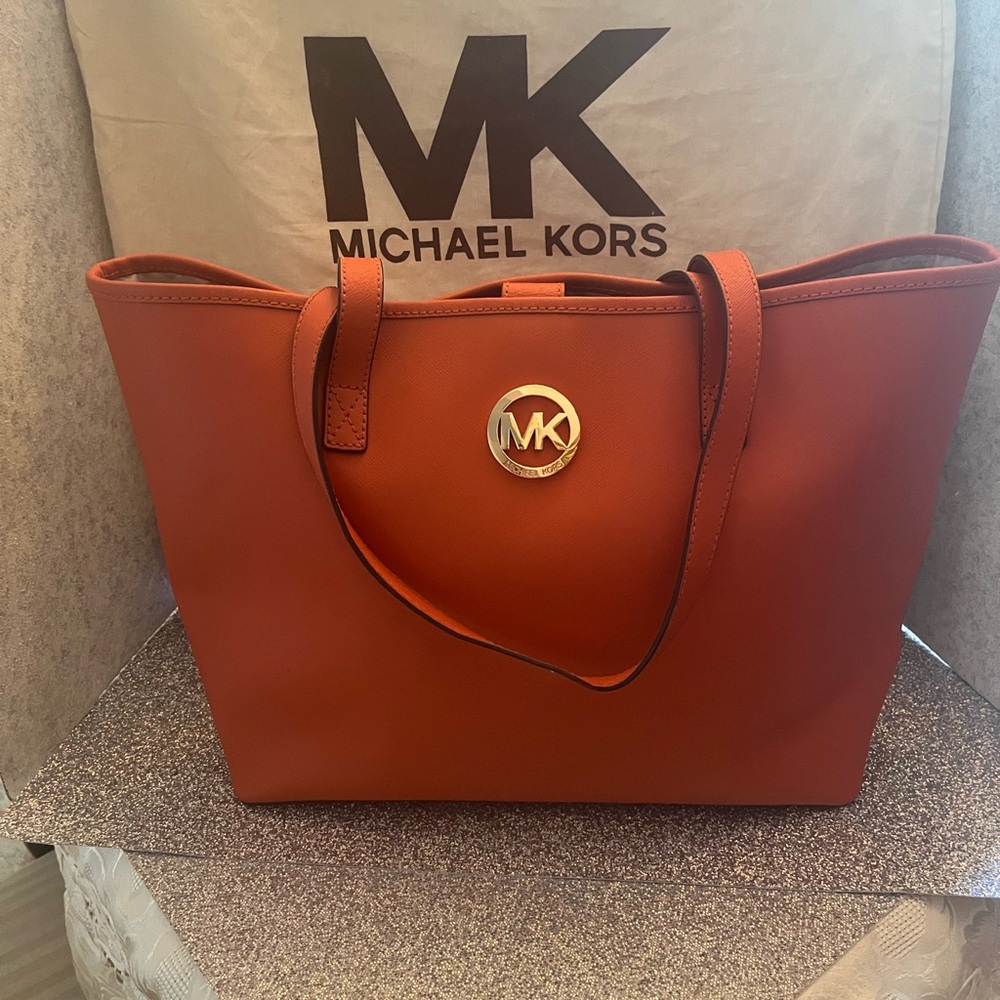 Michael Kors Saffiano Tote Bag